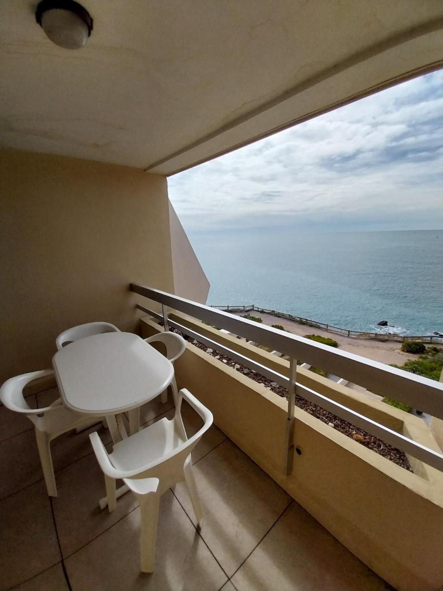 Front De Mer 2 Chambres Parking Quartier Corniche Sete Exterior photo